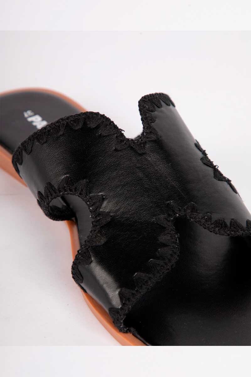 SANDALIA PADDOCK MENFI Negro