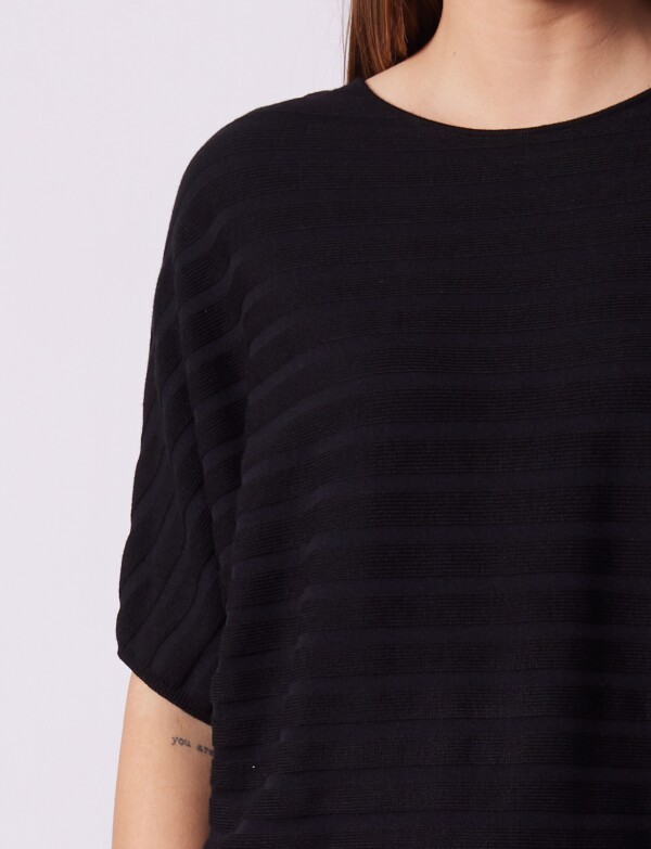 Buzo Dolman Acanalado NEGRO