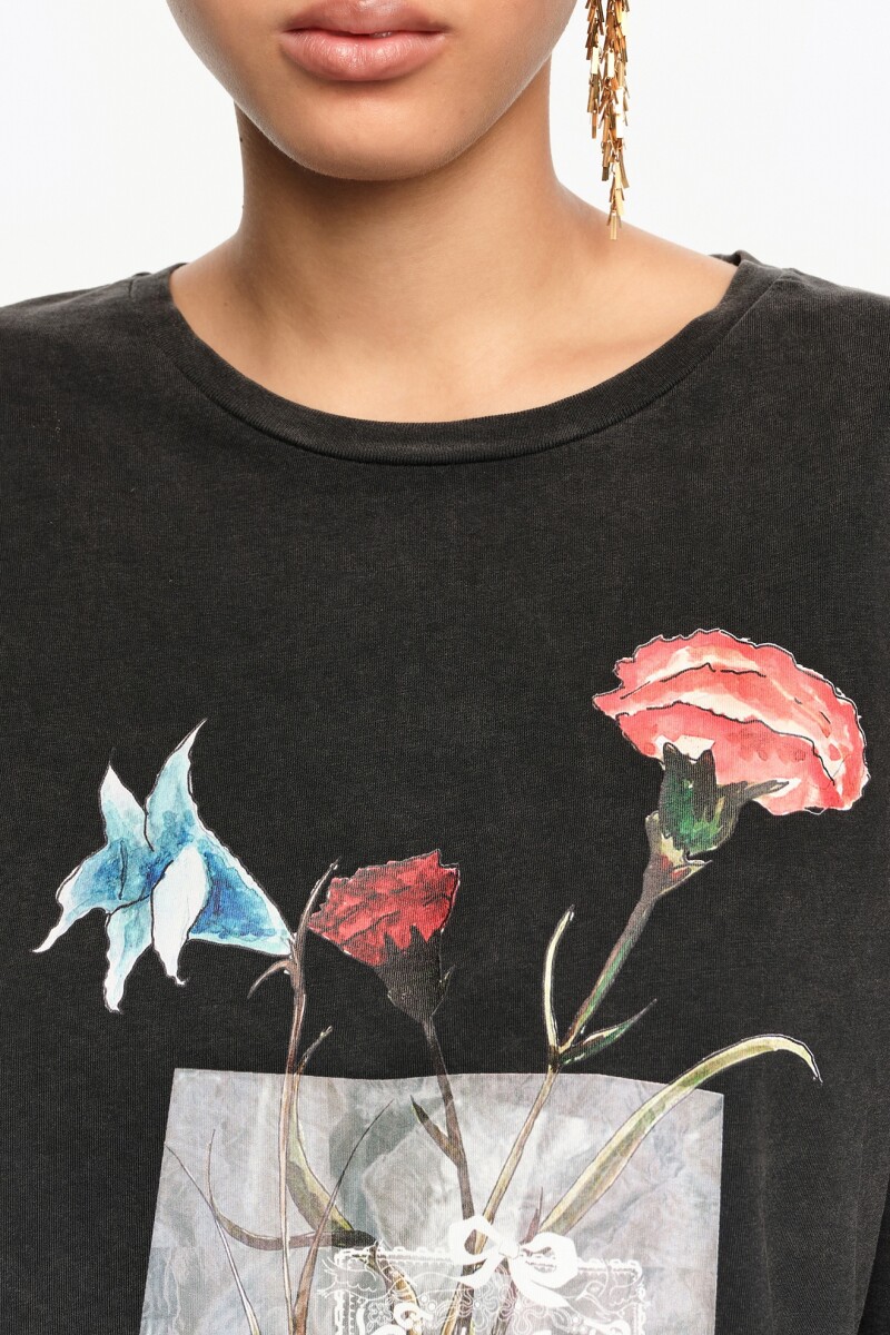 CAMISETA Negro