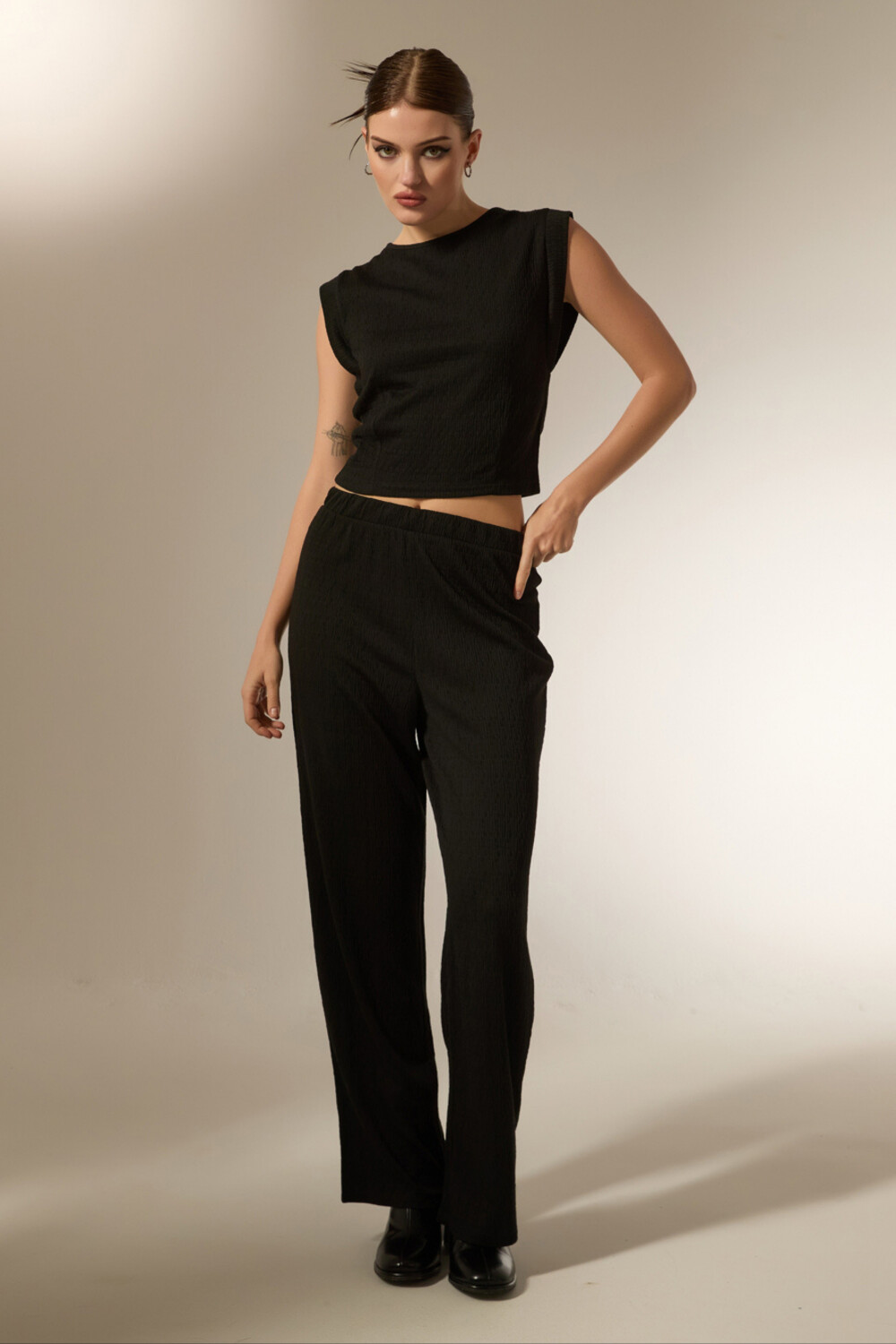 Remera Qorim Negro