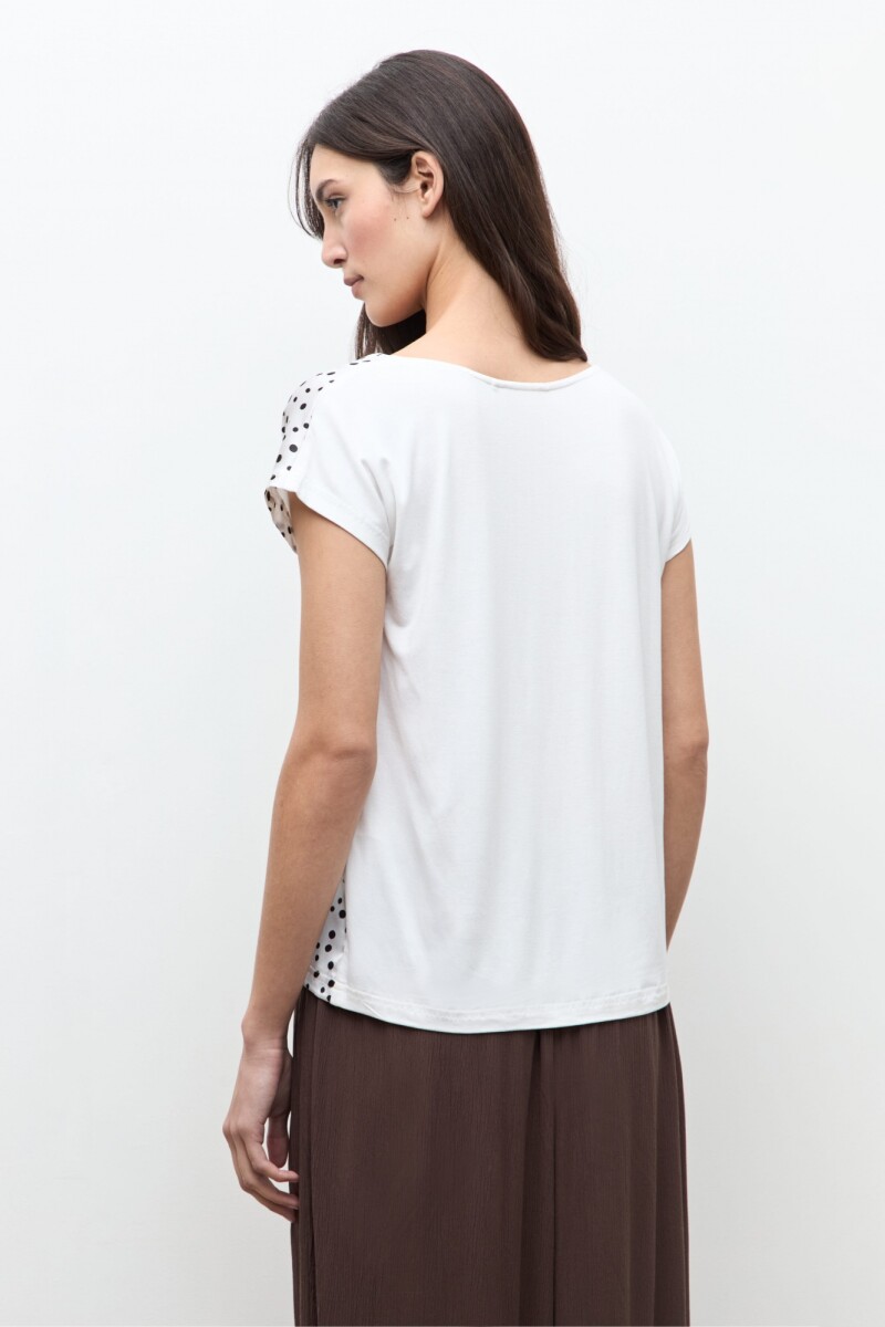 Blusa frente estampa lunares crudo