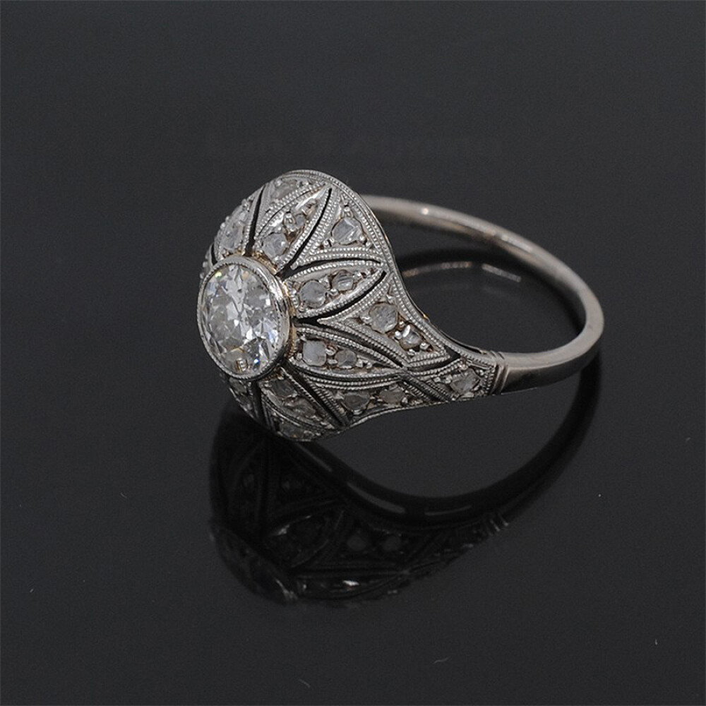 Anillo Antiguo En Oro18K, Brillantes Y Diamantes Anillo Antiguo En Oro18K, Brillantes Y Diamantes