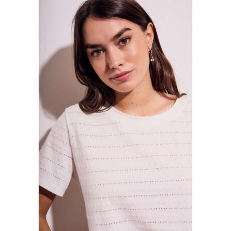 Remera Manga Corta Texturada Algodn Nacar