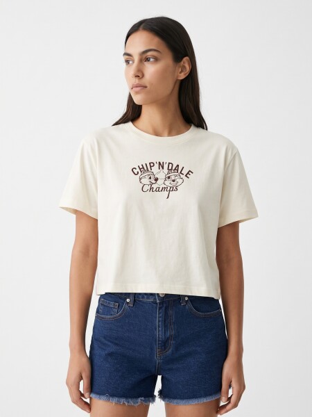 REMERA CHIP´N´DALE CHAMPS VARIANTE 1.