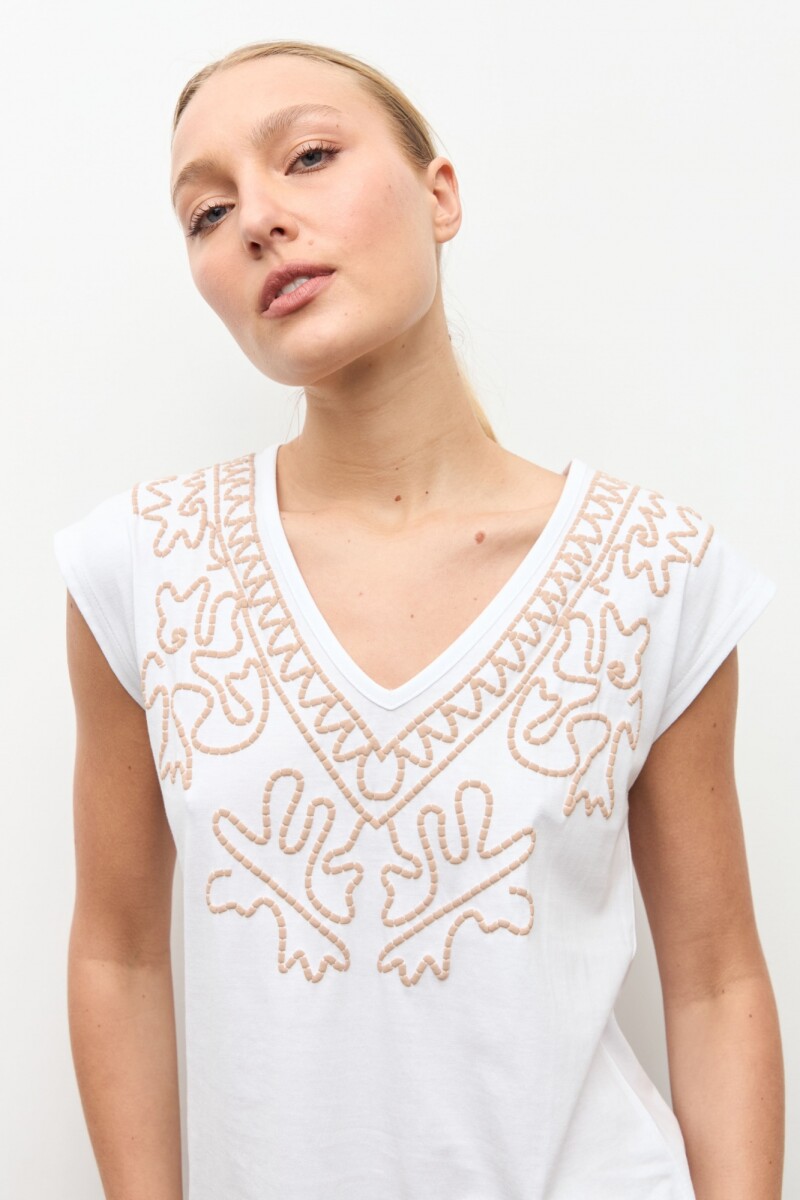 Remera puff print blanco