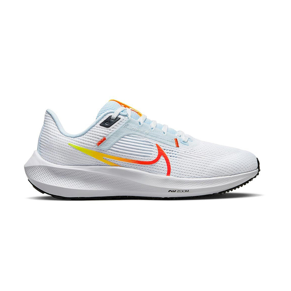 NIKE PEGASUS 40 - White 