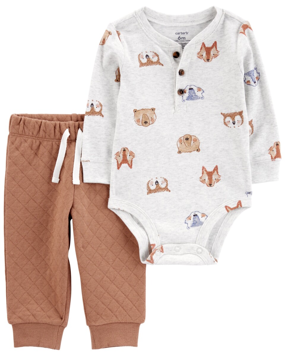 Set dos piezas de algodón, pantalón capitoneado y body henley, diseño animales 