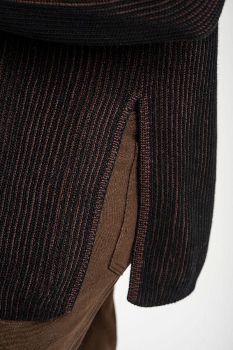 Sweater Texturado Negro