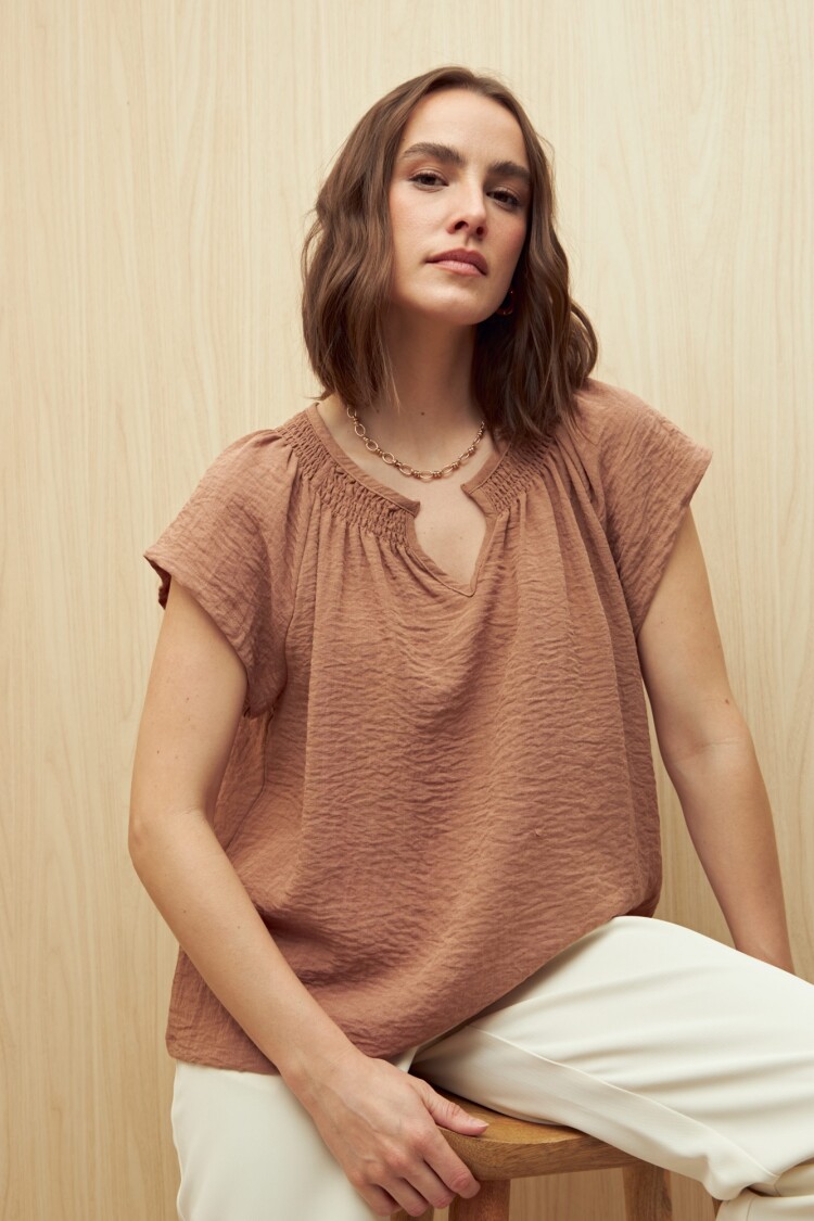 BLUSA GUILFORD Beige Oscuro