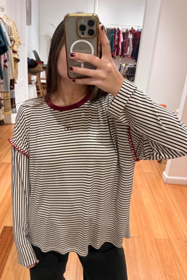 Remera Gear Rayas negro