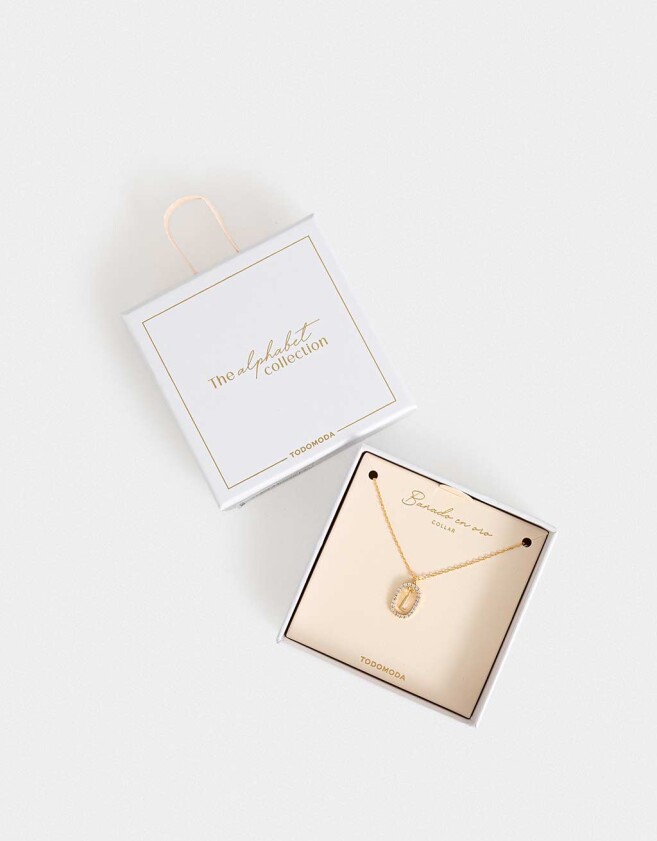 Cadena Corta con Dije Premium Gold Cortos - Dorado