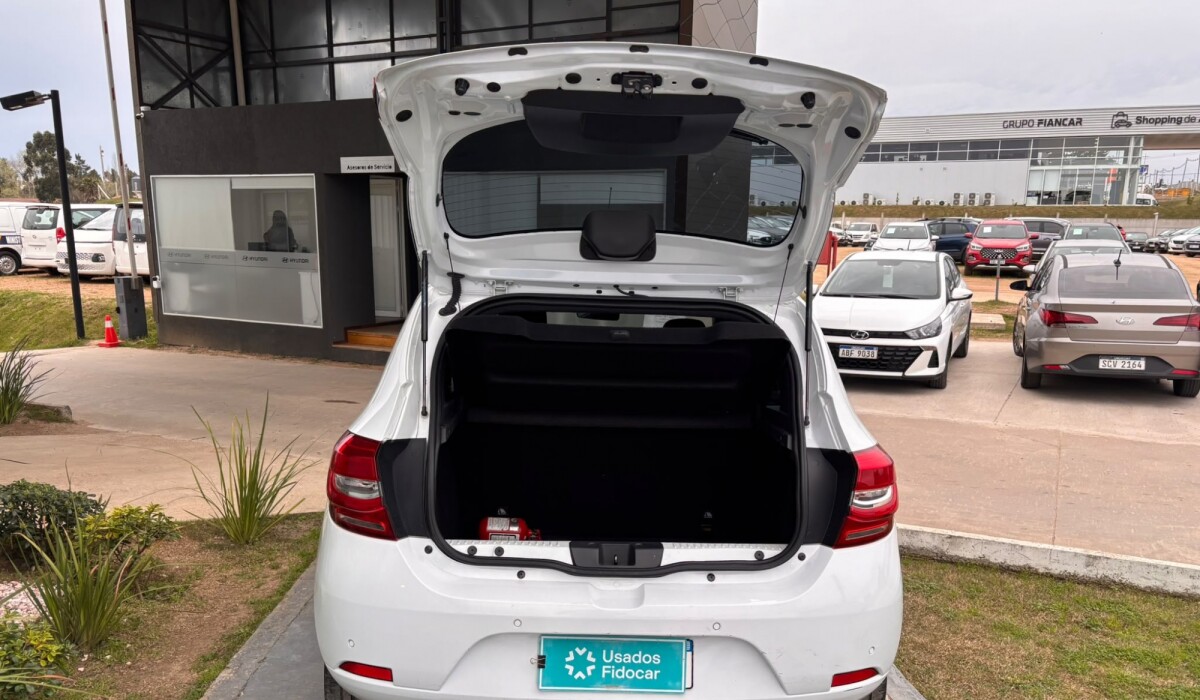 Renault Sandero ZEN - 2022 Renault Sandero ZEN - 2022