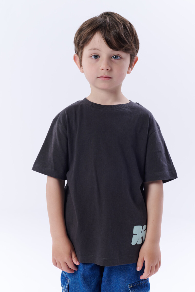 Remera Manga Corta Estampa Gris Oscuro