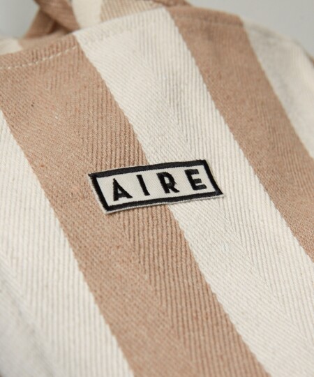 MAXI BOLSO RAYAS BLANCO Y BEIGE