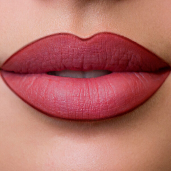 DELINEADOR DE LABIOS CAFE