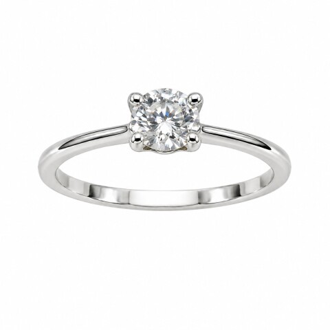 Anillo solitario con zirconia y corazón Anillo solitario con zirconia y corazón
