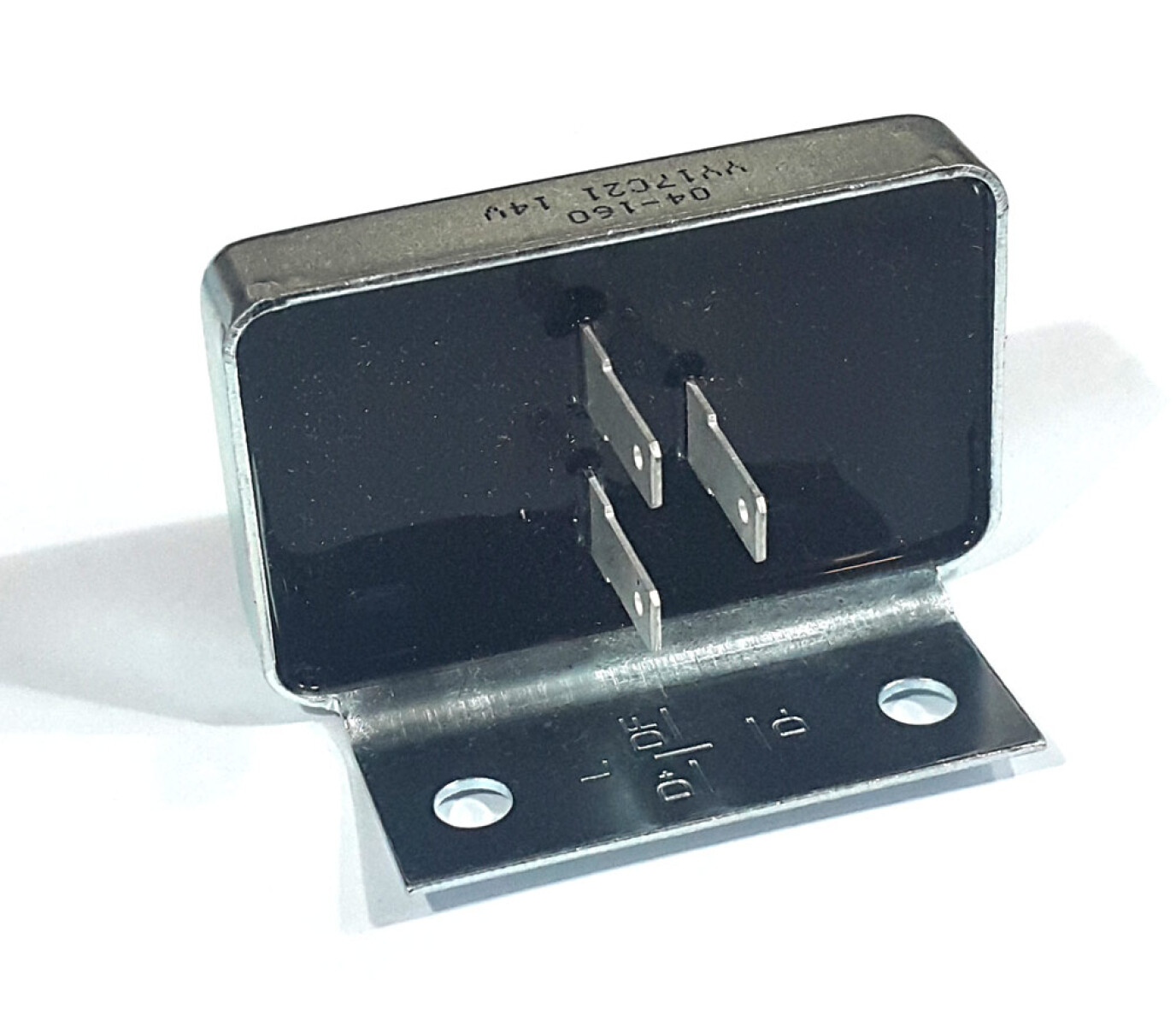 REGULADOR VOLTAJE MERCEDES BENZ REG. ALT. BOSCH M.BENZ 3 FICHAS 12V = IK.520 DUNCAN 