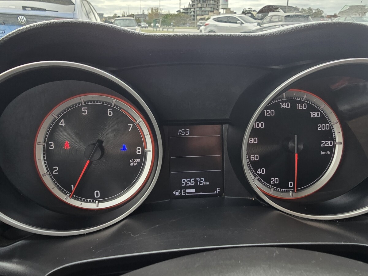 Suzuki Swift GL 1.2 EXCELENTE ESTADO! | Permuta / Financia Suzuki Swift GL 1.2 EXCELENTE ESTADO! | Permuta / Financia