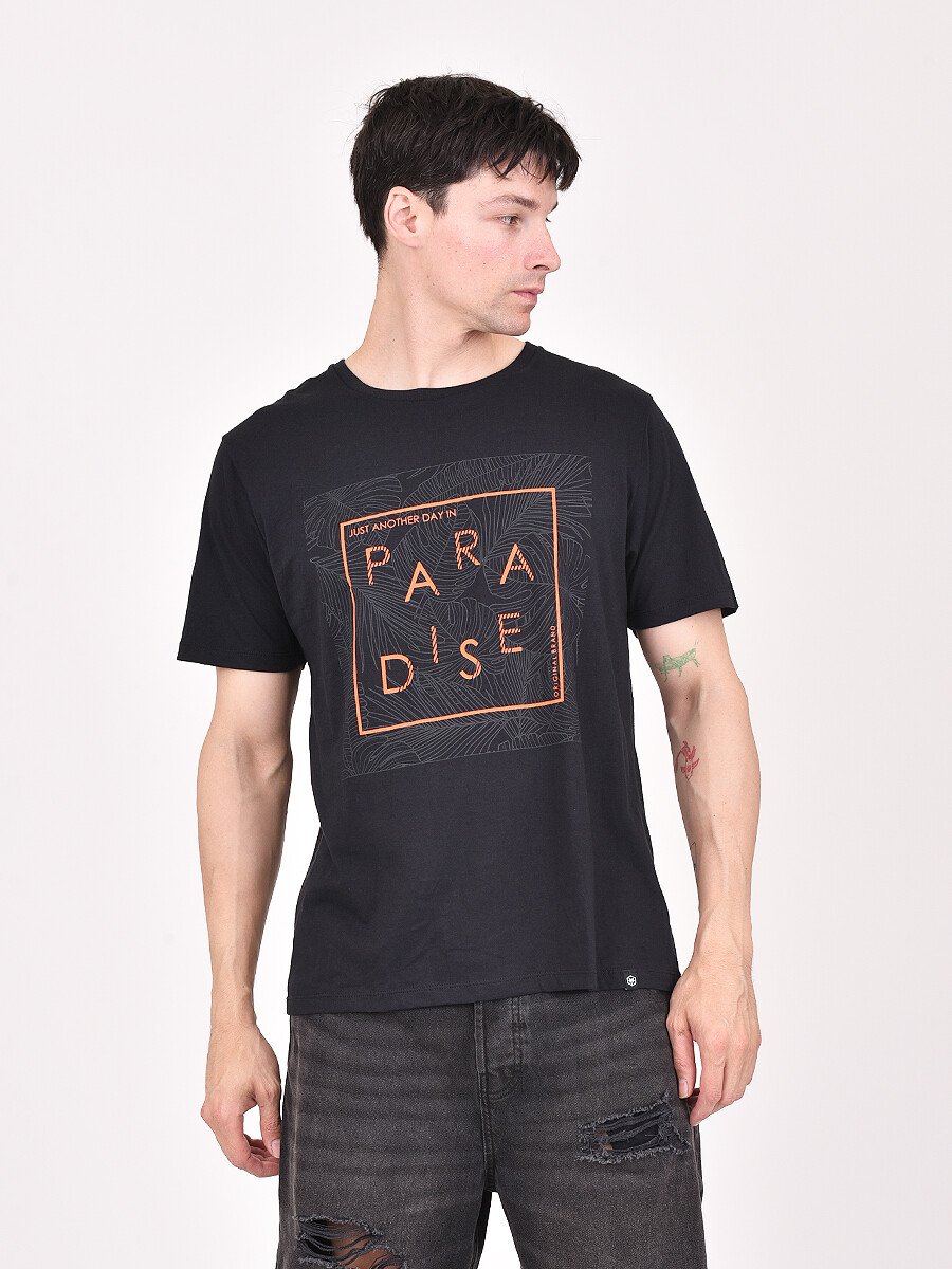 REMERA PARADISE - NEGRO 