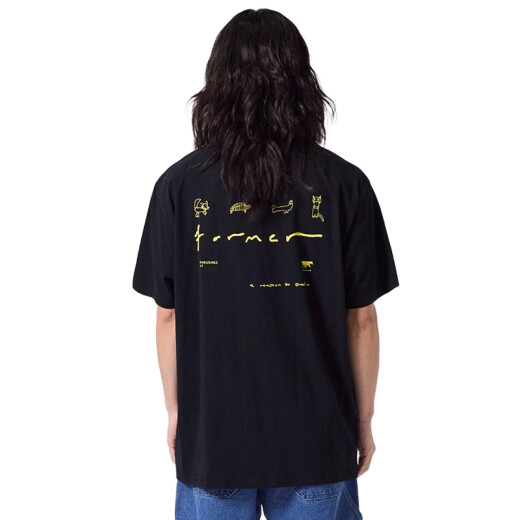 Remera Former Rampant - Negro Remera Former Rampant - Negro
