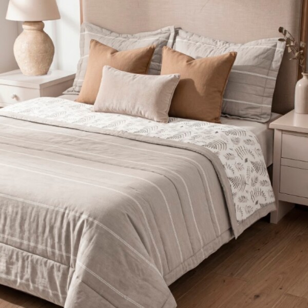 Edredón Bea 200 Hilos Hojas Beige Full - Queen