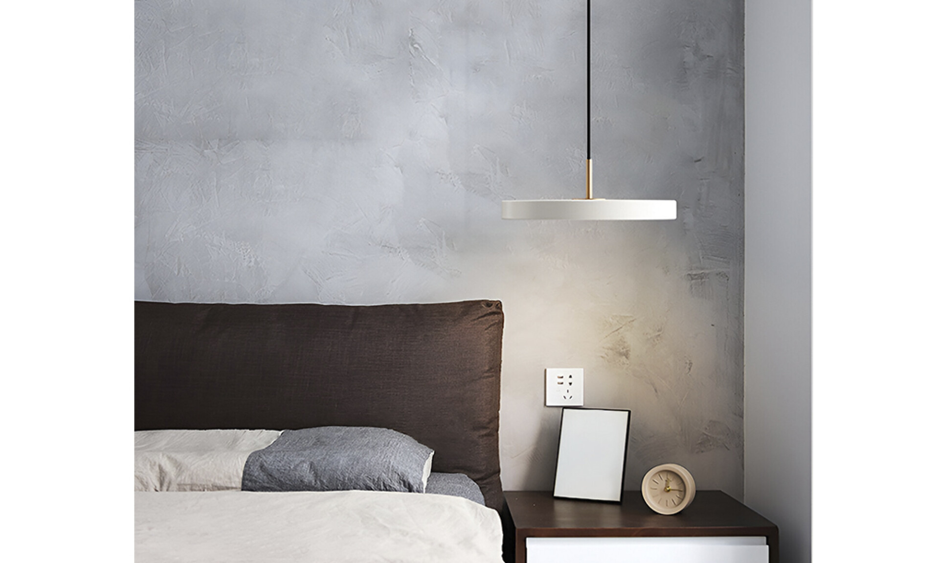 Luminaria Minimalista Colgante Sapi 