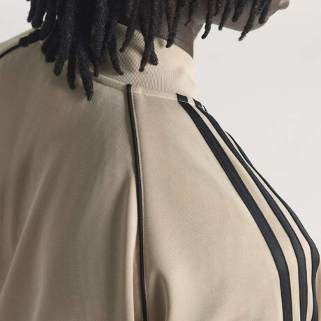Campera Adidas Sst Tt Beigge