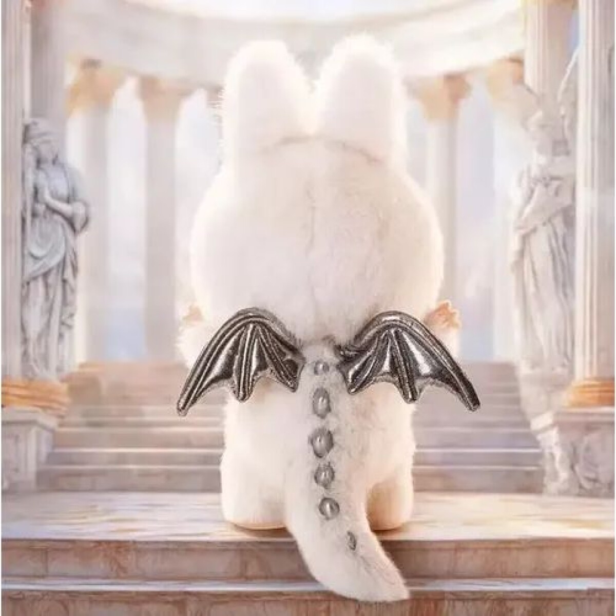 Labubu Parado con Alas Secret - Labubu Parado Con Alas Secret 