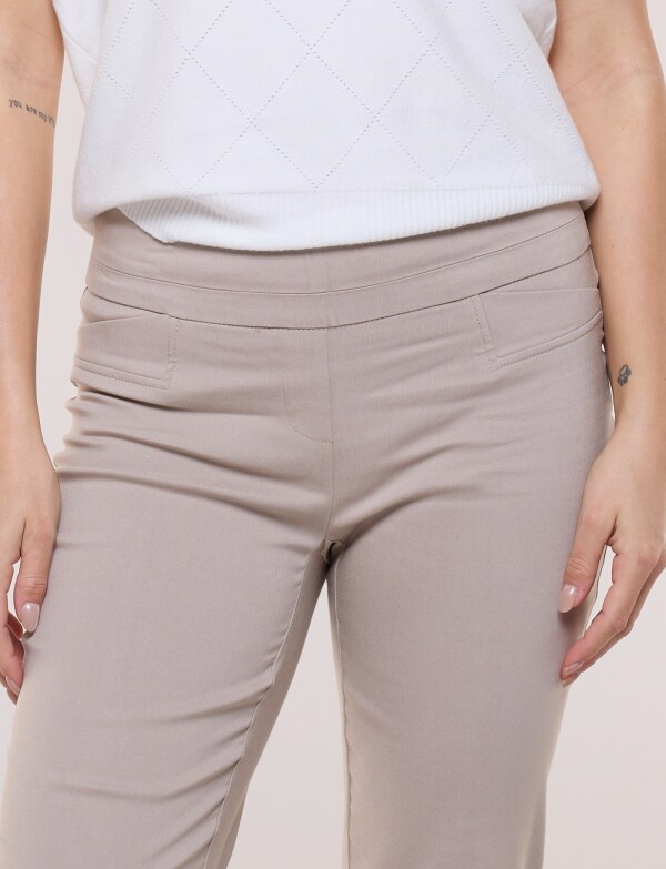 Pantalón Pretina Pespunteada TOSTADO