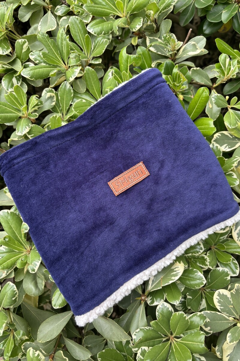 Mini Neck Gurí Azul / Crudo