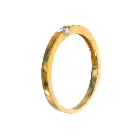 Anillo de oro 9 ktes con circonias, CINTILLO. Anillo de oro 9 ktes con circonias, CINTILLO.