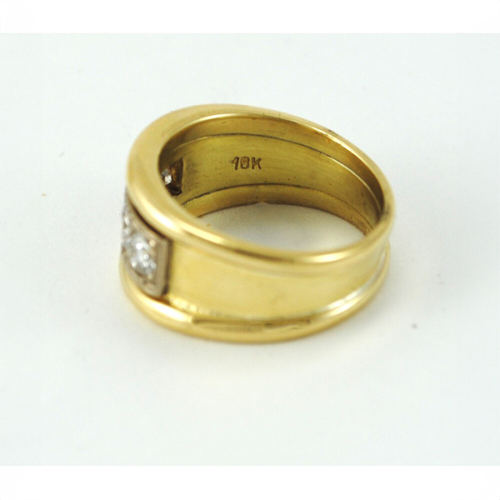 Anillo Oro 18K Con 4 Brillantes Anillo Oro 18K Con 4 Brillantes