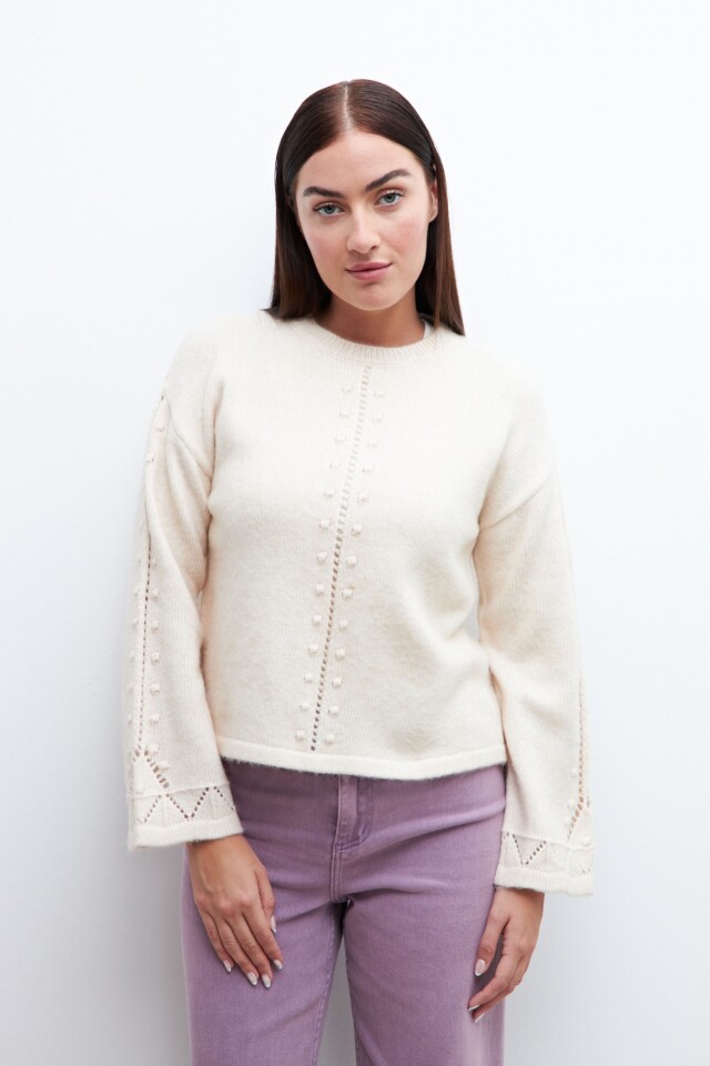 Sweater con detalle calado beige claro