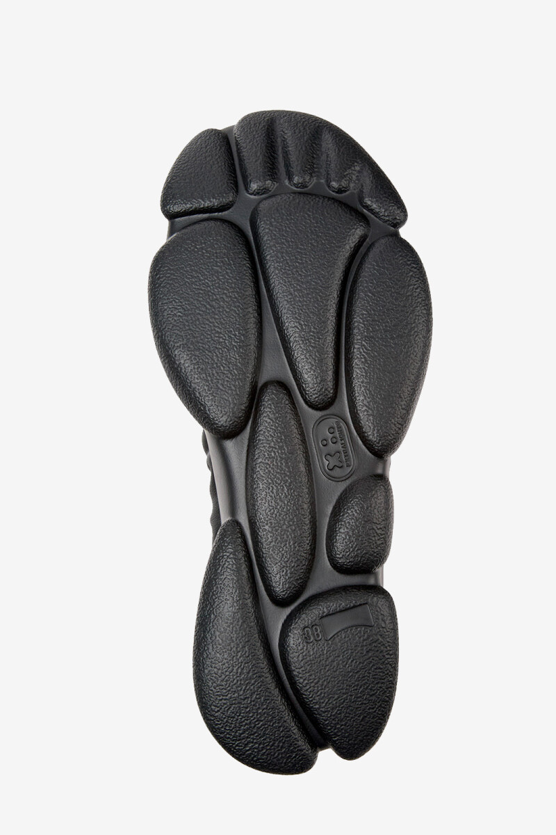 ZAPATO KARST Negro