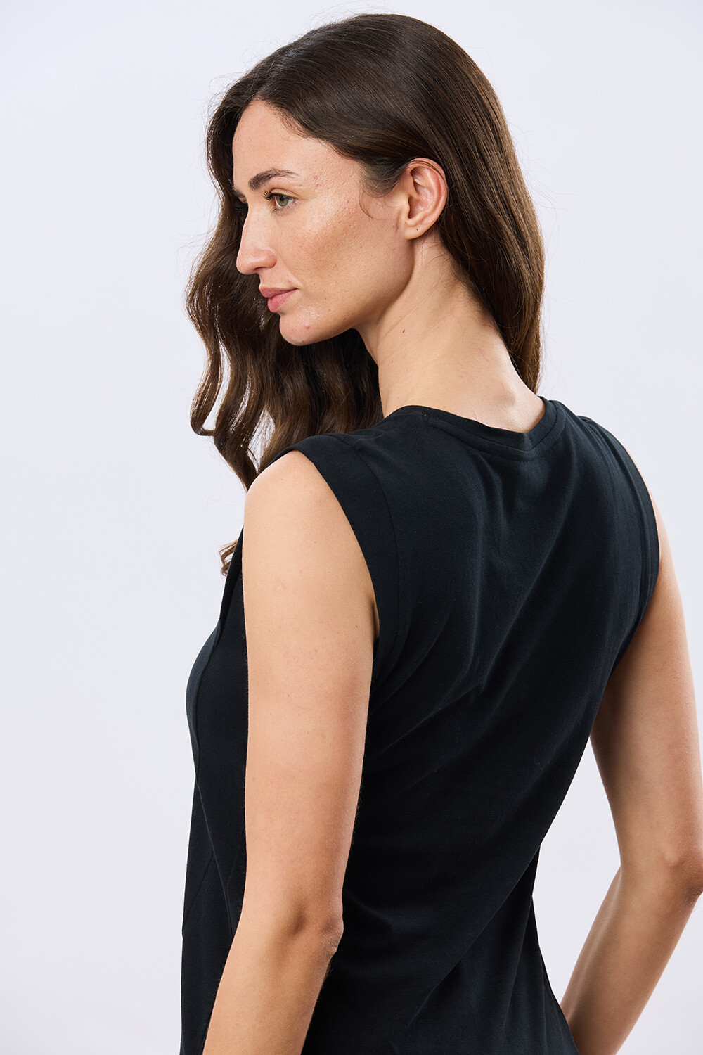 REMERA LISA DE ALGODÓN Negro