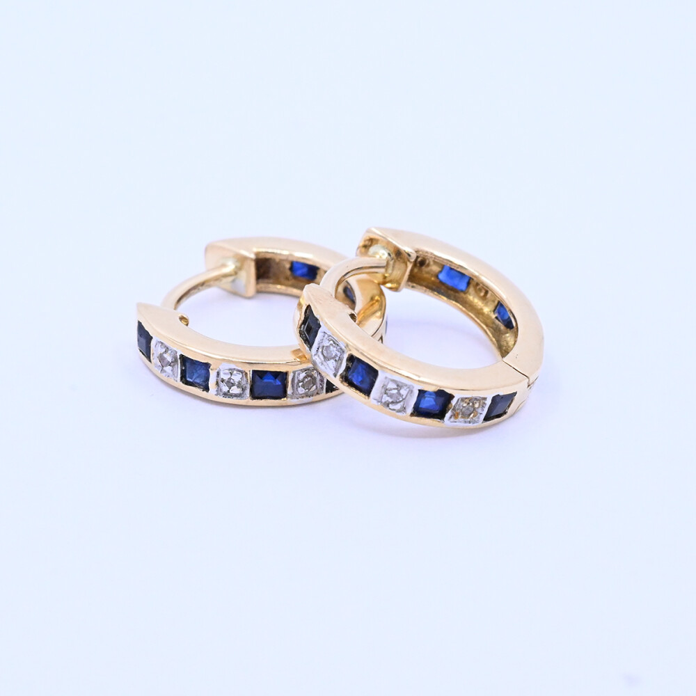Aros oro 18k zafiros carré y brillantes Aros oro 18k zafiros carré y brillantes