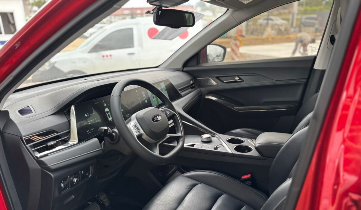 JAC JS8 Pro Flagship - 2025 JAC JS8 Pro Flagship - 2025