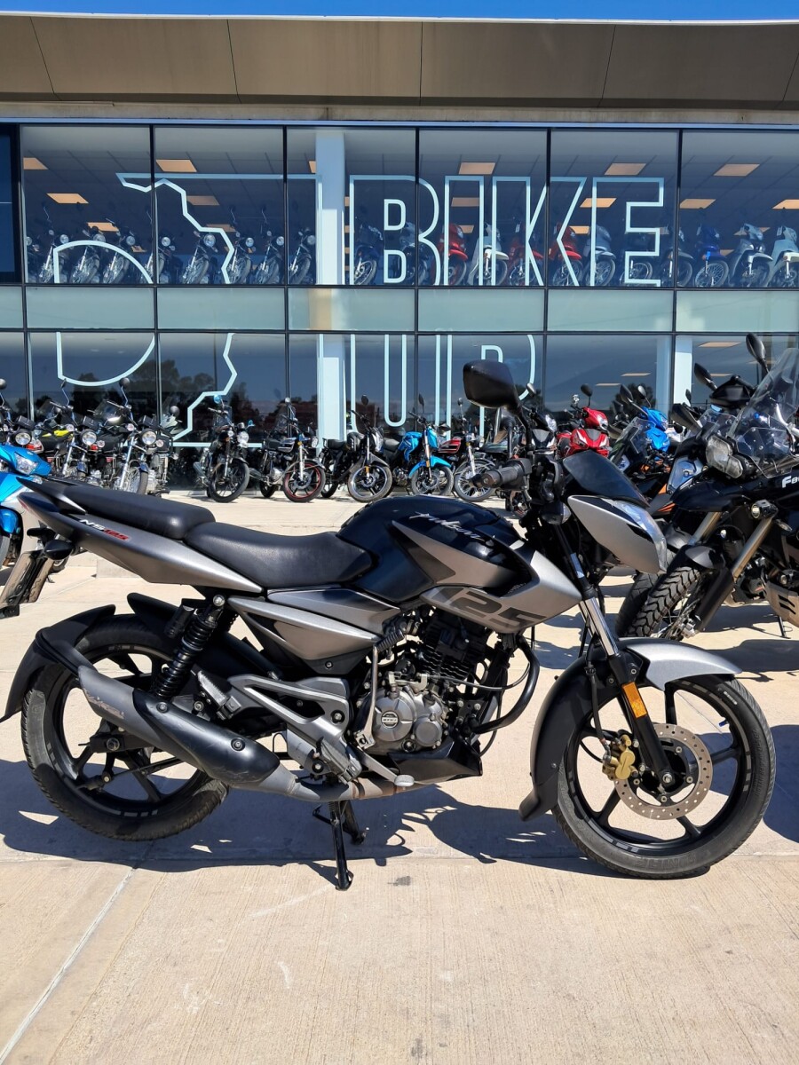 Bajaj Pulsar NS125 Usada - Reserva 