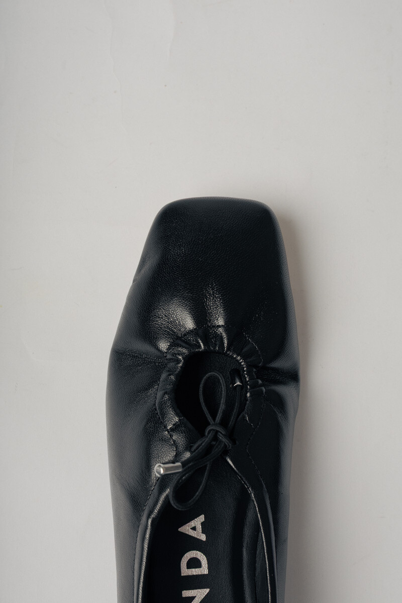 Beli Black