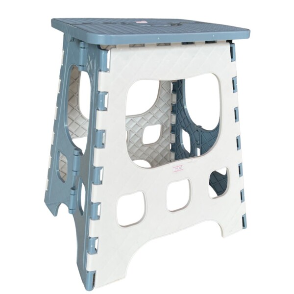 BUTACA PLASTICA PLEGABLE • 38CM BUTACA PLASTICA PLEGABLE • 38CM