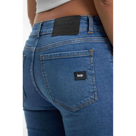 Jean Larisa Mid Blue W24