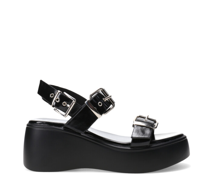 Sandalia CAIRS con tachas Black