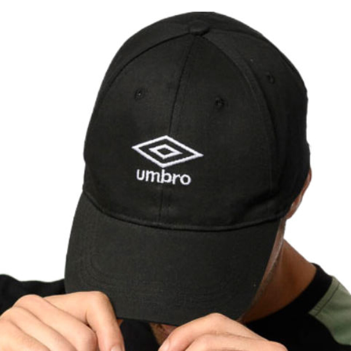 Gorro Umbro Caphat - Negro - Blanco 