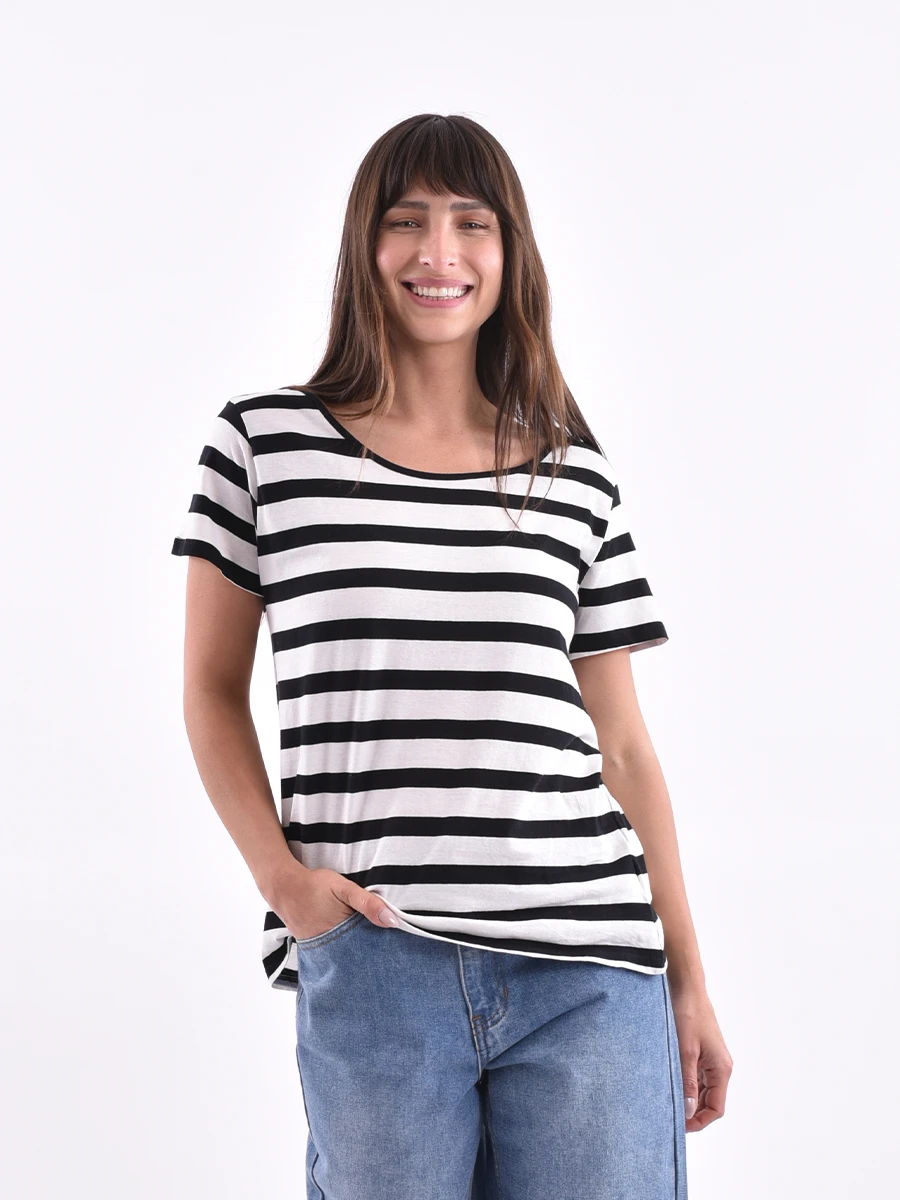 REMERA LOLA - ESTAMPADO 1 