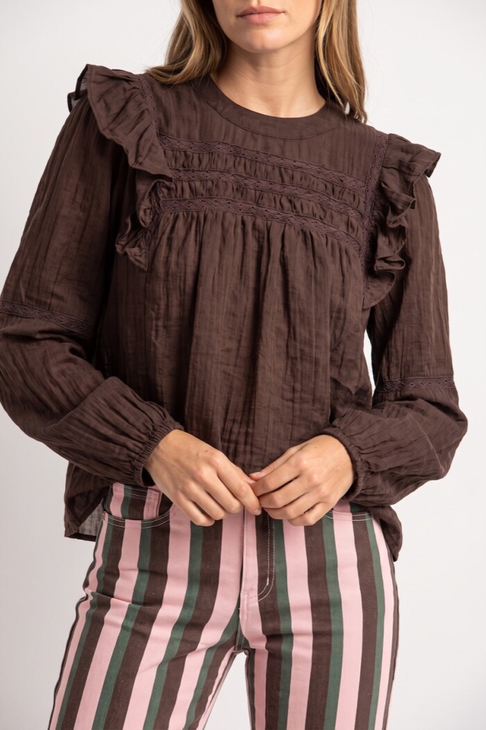 Blusa Con Volados Chocolate