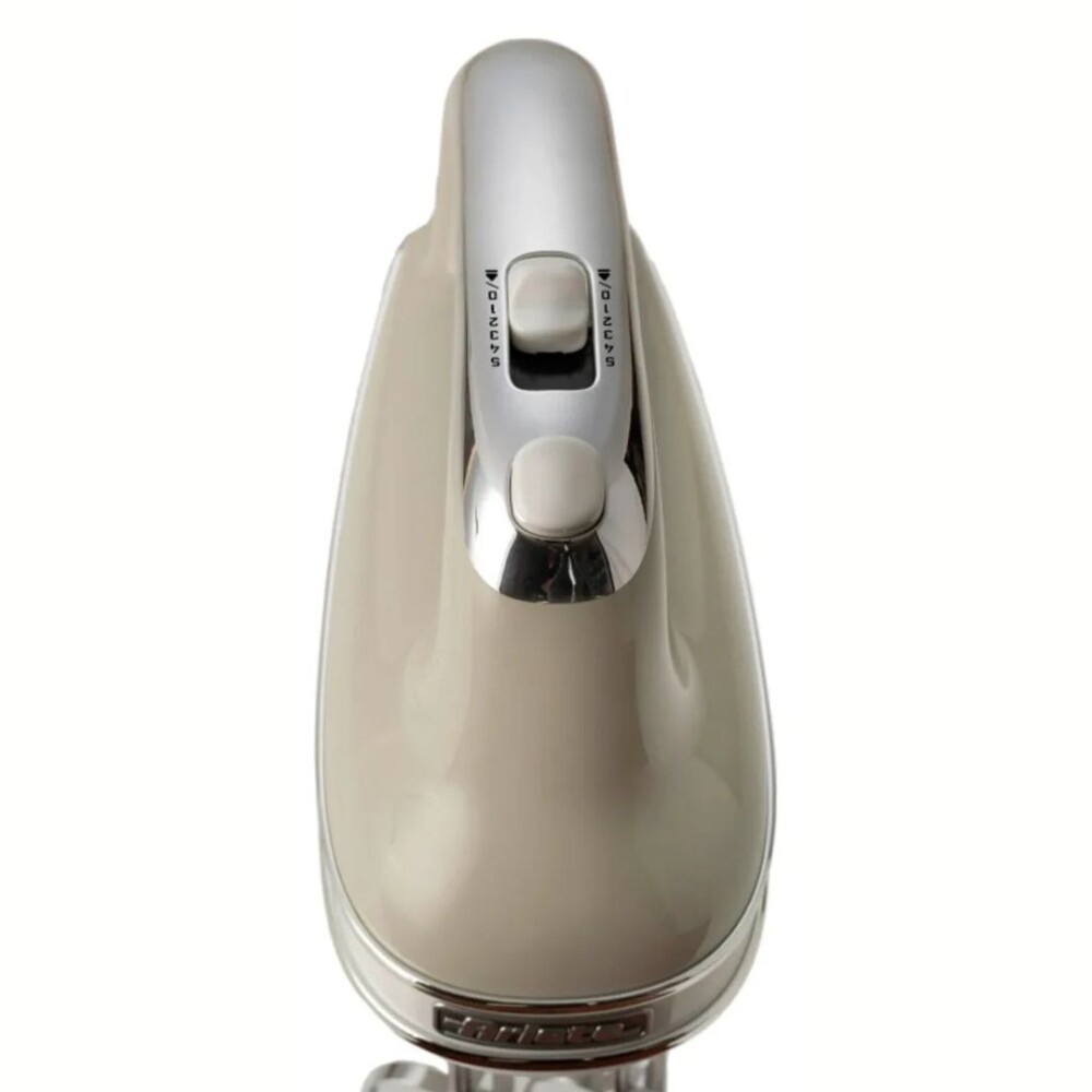 Batidora de Mano Vintage - Ariete - Potencia y Estilo Retro Beige