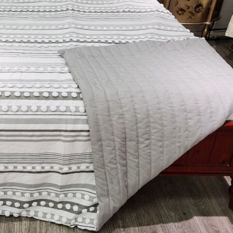 Colcha Nordico con Pompón Richmond King 240 x 260 cm RAYAS GRIS