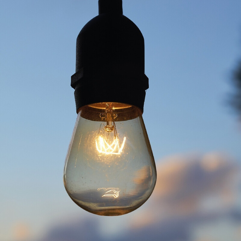 Guirnalda Guia Luces Jardin Lamparitas Led E27 Reforzadas Negro