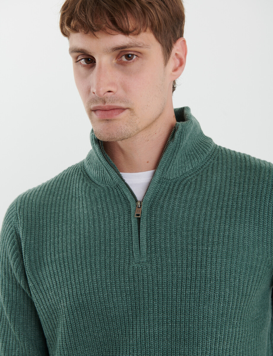 470587 SWEATER PUNTO MEDIO CIERRE HARRY Verde