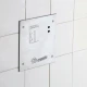 Válvula electrónica para descarga de mingitorio con tapa de acero inoxidable 000